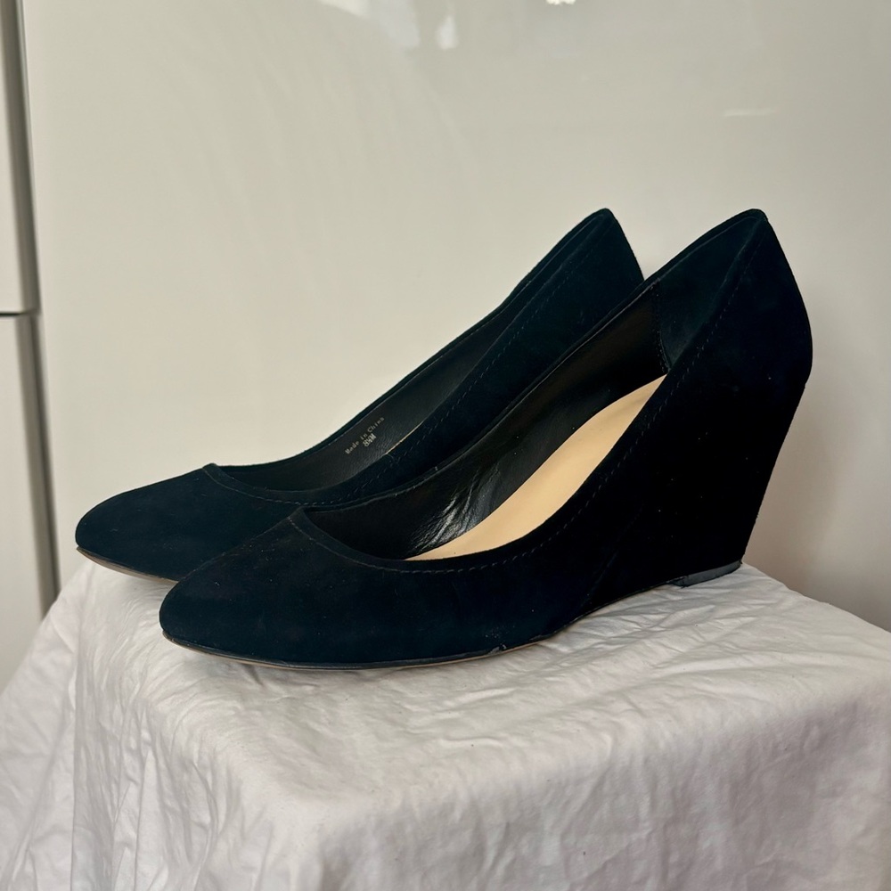 Kate Spade Black Suede Wedges